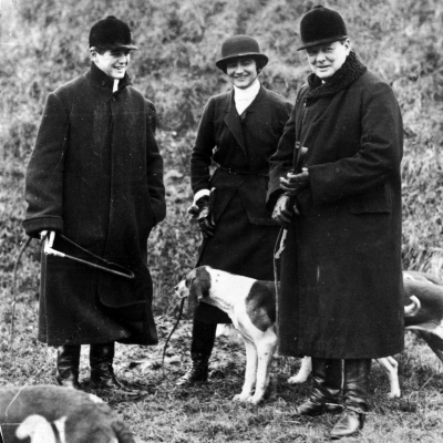S Winstonem Churchillem (napravo) a jeho synem na lovu 