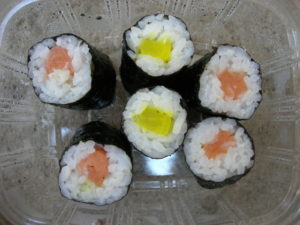 sushi-to-take-away-1554961-1600x1200